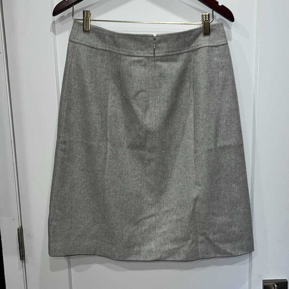 Women’s size 6 Banana Republic skirt